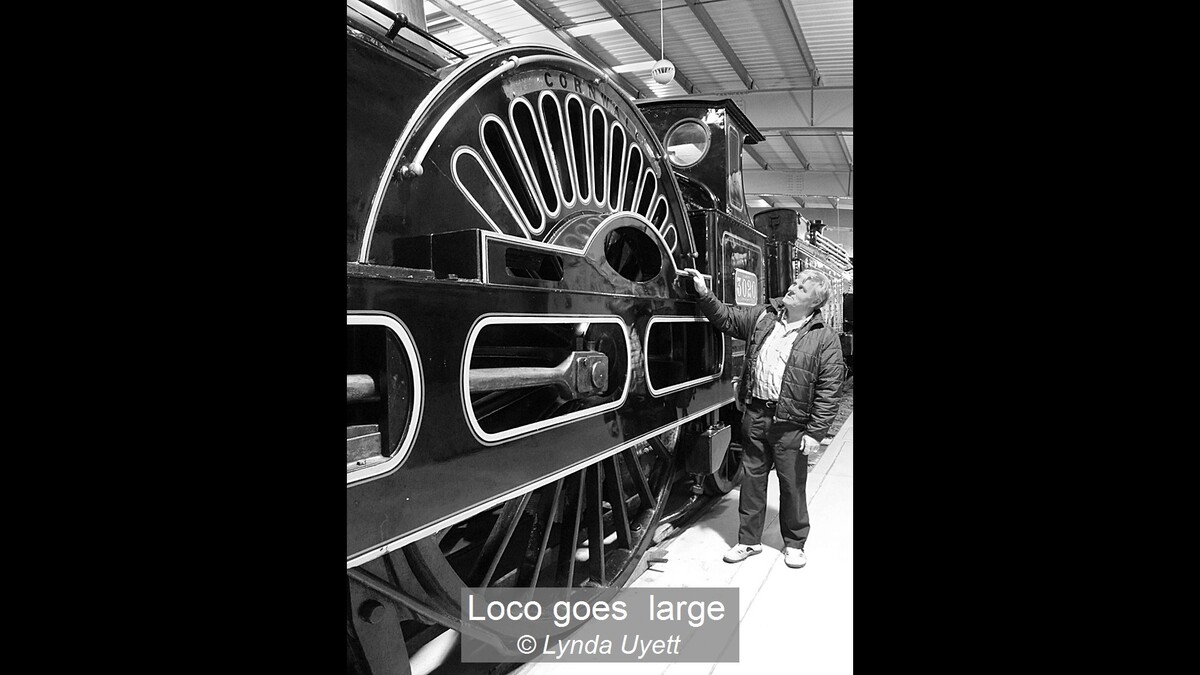 Loco goes large